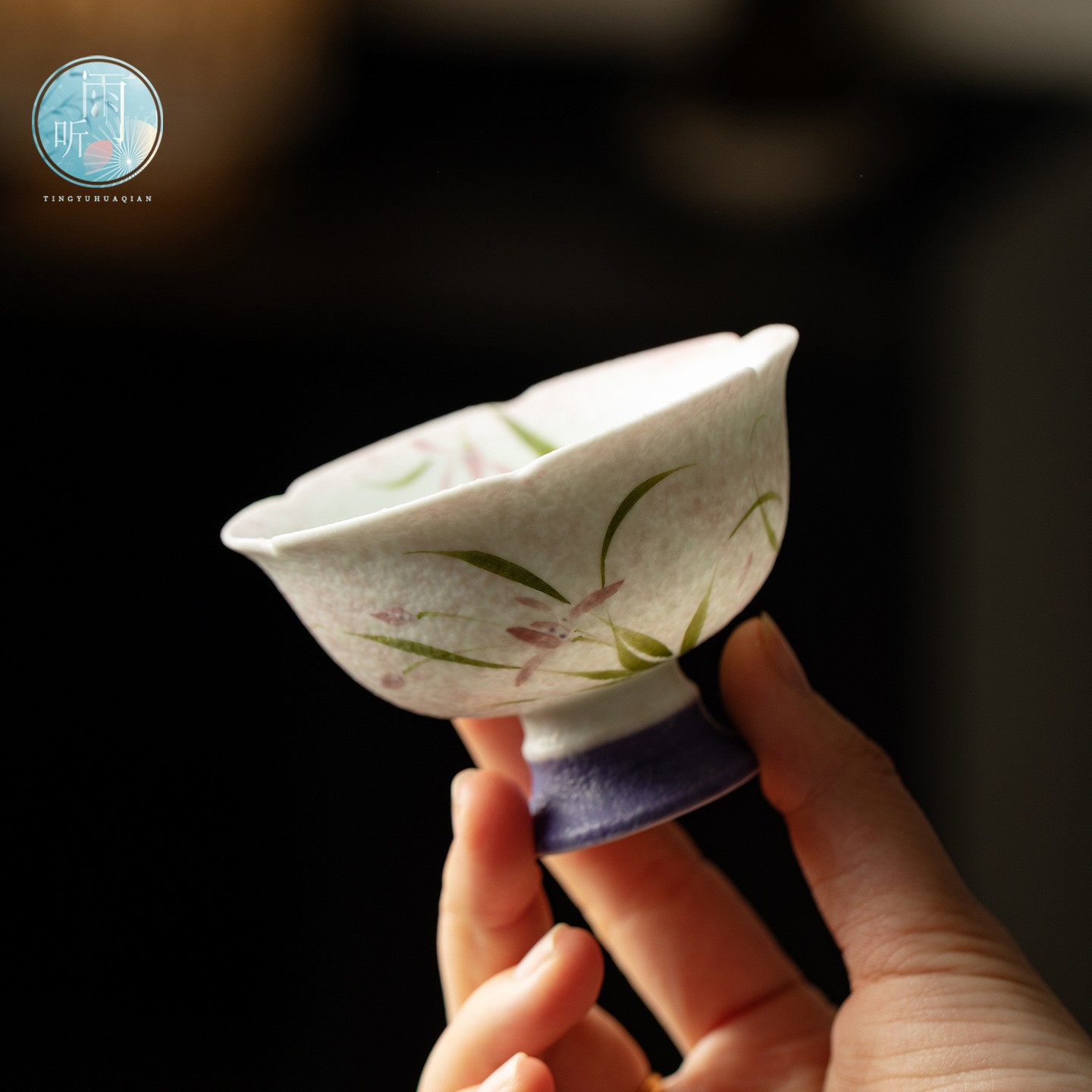 纯手绘兰花陶瓷高脚主人杯家用薄胎花口品茗杯高颜值茶杯中式
