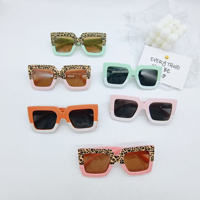 咔嘀喵儿童太阳镜拼色方框