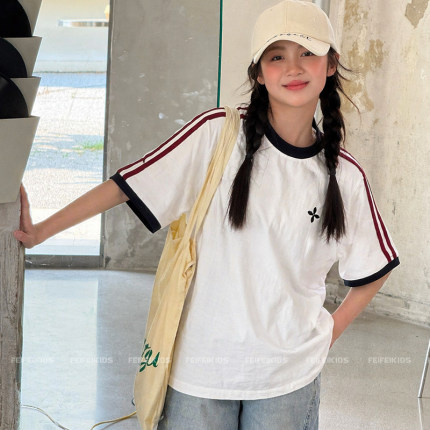 女童运动风短袖T恤2026年夏新款中大童宽松上衣青少年少女超好看