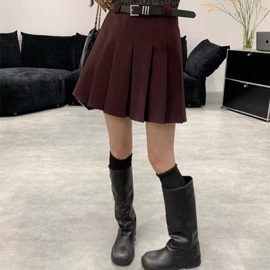 欧货防走光遮肉百褶裙显腿长时尚