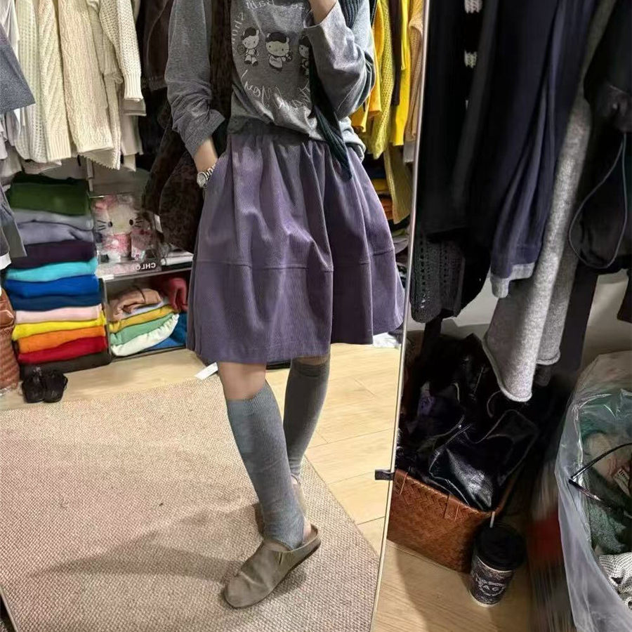 2025秋季纯色灯芯绒五分伞裙时尚百搭中裙高腰欧货质感裙子韩0053