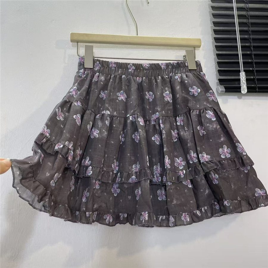 2026夏季咖色碎花荷叶边短裙