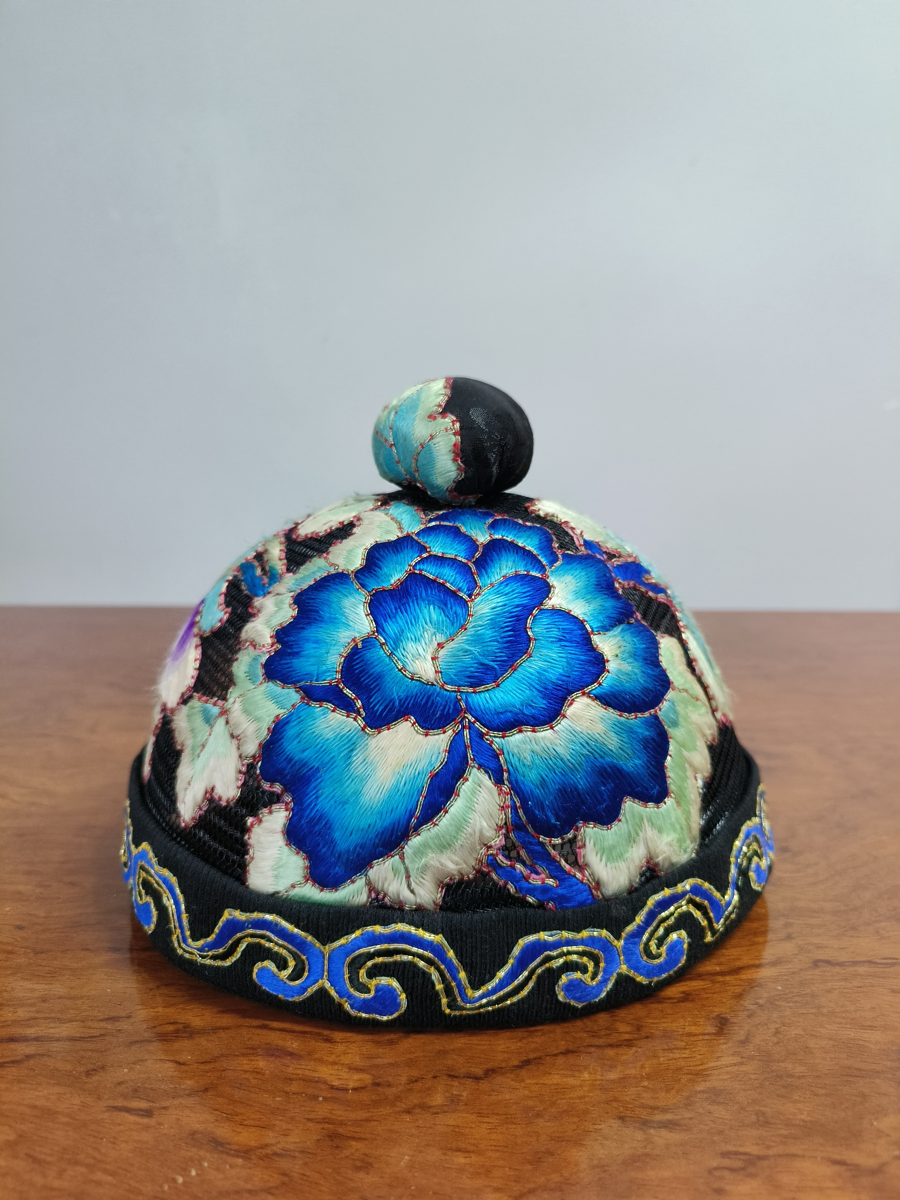 国风国潮非遗手绣老绣孤品精品绣花牡丹花网纱瓜皮帽女