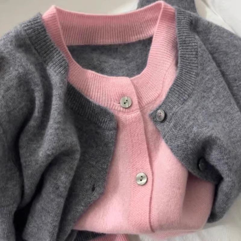 秋冬新款100%羊毛开衫女拼色灰蓝假两件针织衫羊绒毛衣外套高级感,女装/女士精品,毛针织衫,淘宝优惠券,粉丝福利购,淘宝优惠卷