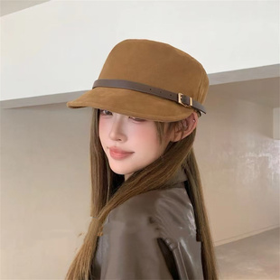 高级感秋冬季麂皮绒经典皮带扣鸭舌帽女户外时尚百搭显脸小马术帽