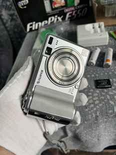 Fujifilm E550 FinePix 富士 Zoom