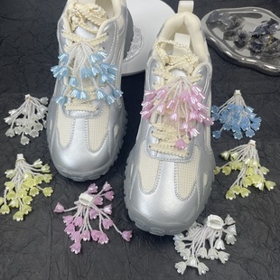 花芭蕾風(fēng)德訓(xùn)鞋 帶扣配飾鈴蘭花朵鞋 韓版 扣流蘇鞋 花 串珠少女鞋 新款