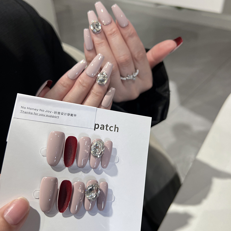 纯手工美甲穿戴甲红色高跟鞋撞色皮粉堆钻高级感爆闪可拆卸美甲