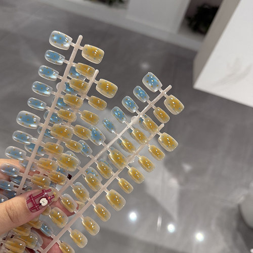 海盐芝士猫眼玻璃珠穿戴甲日系ins风短款网红爆款预制甲持久免烤