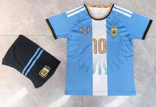 现货定制儿童足球服套装2026年阿根廷10号梅西退役纪念版运动球衣