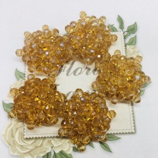 现货时尚潮流手工钉珠水晶钻石纽扣外套毛衣装饰扣饰鞋子包包补丁