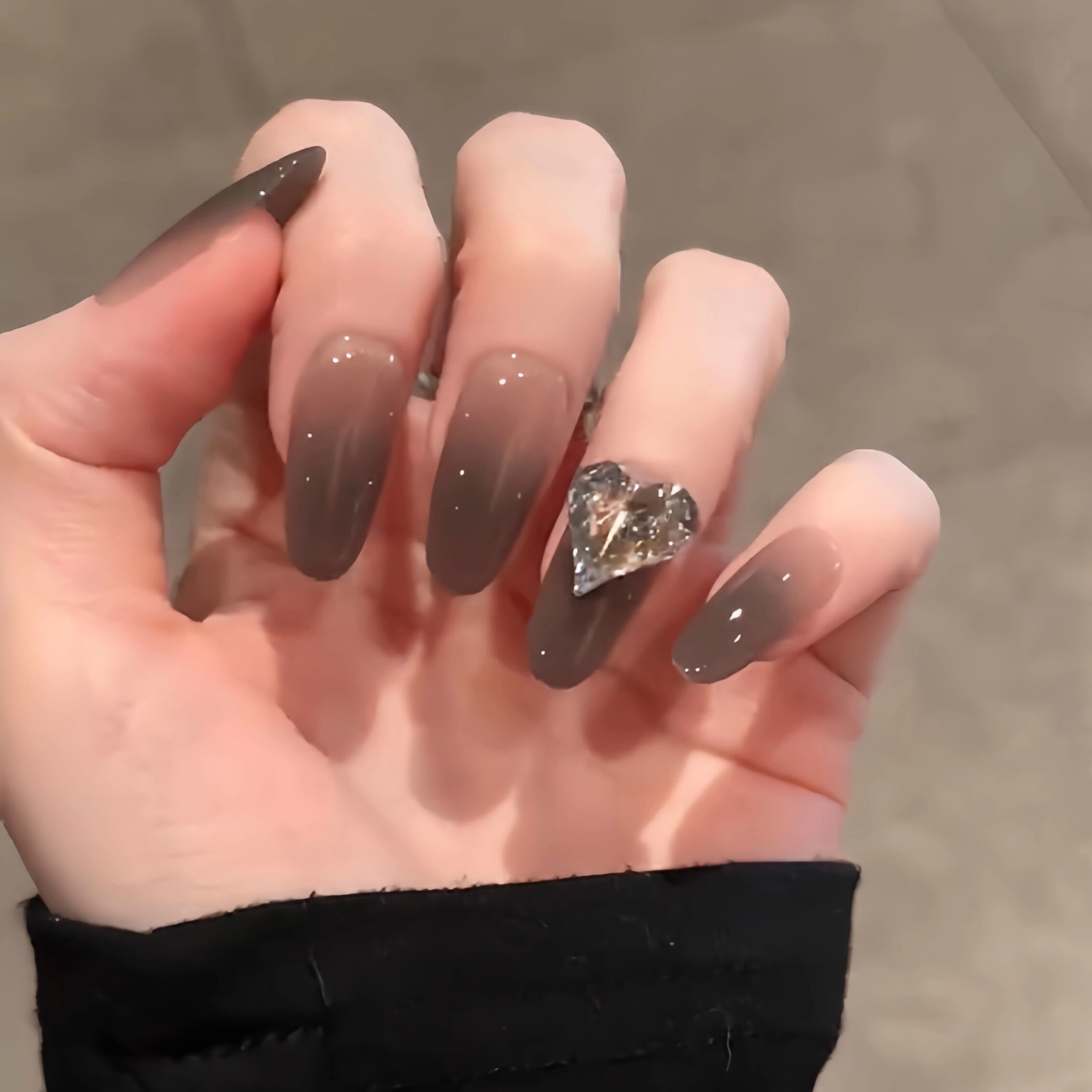 纯手工渐变爱心钻石装饰美甲贴片