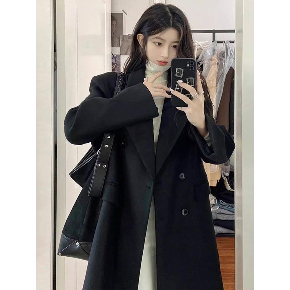 黑色赫本风毛呢外套女款