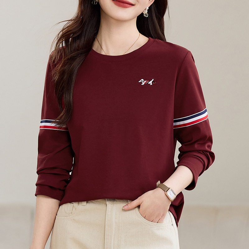 2026新款春季圆领正肩长袖t恤女春秋爆款打底衫洋气内搭红色上衣
