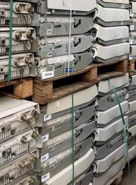 退库找300台爱立信设备RRUS01b1,01b 备件/咨询