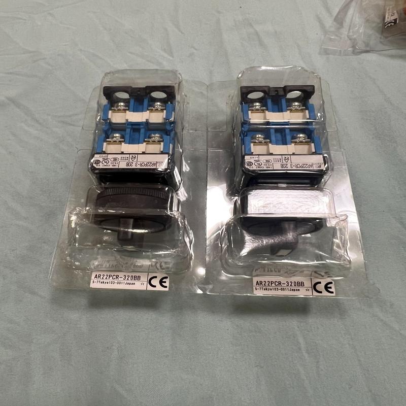 富士旋钮开关AR22PCR-320BB 备件/咨询