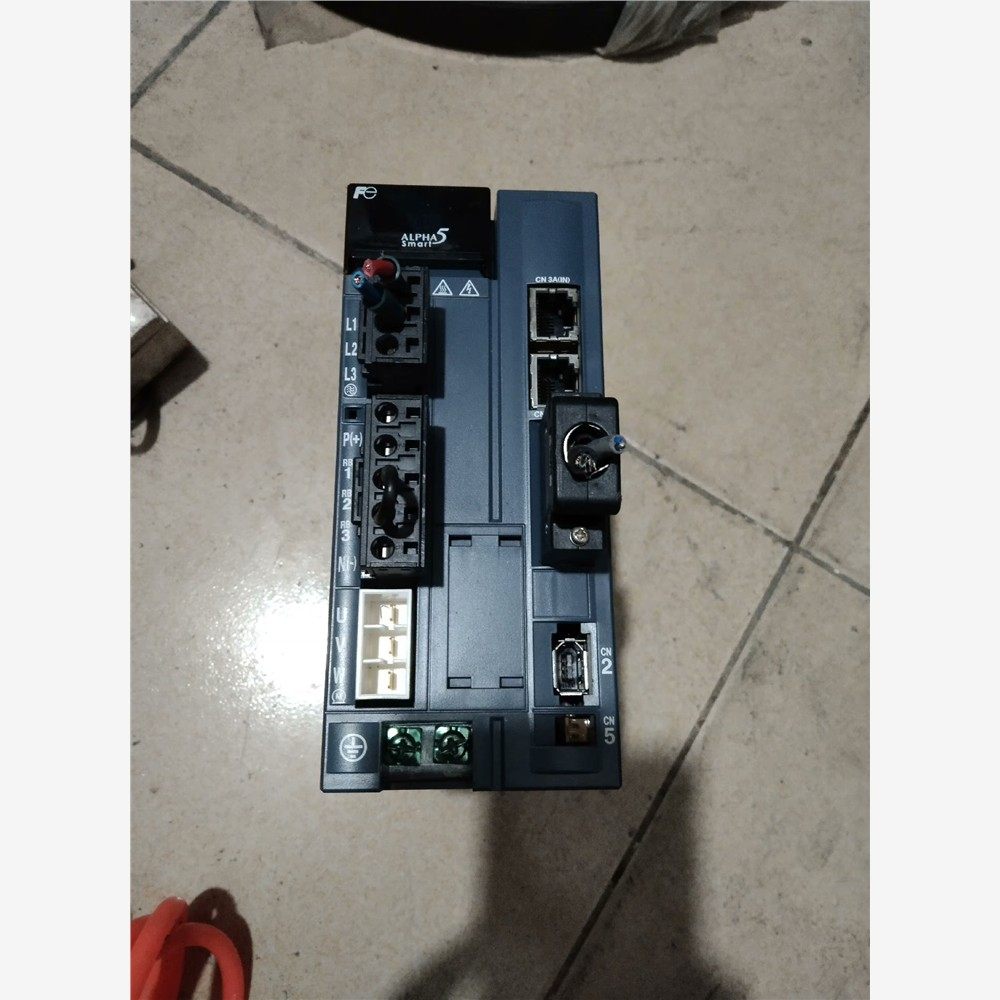 拆机富士伺服RYH152F5-,0