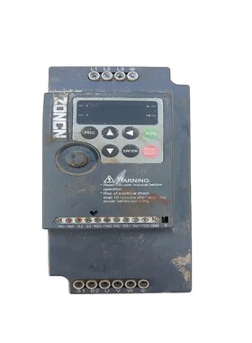 变频器 镊子200-5rg/7r5p-4成色型号样式如图 维修/咨询