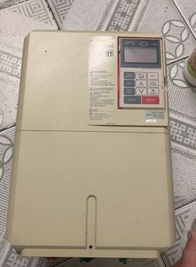 安川变頻器电梯专用L7-15kw400V成包不错 备件/咨询