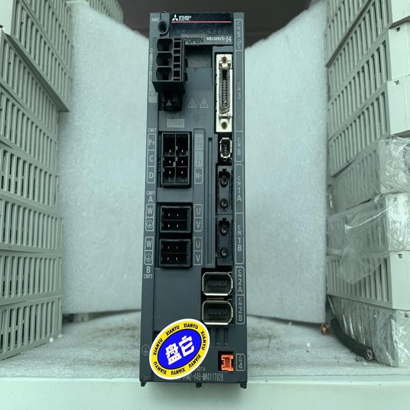 驱动器  MR-J4W2-44B-MA011 备件/咨询