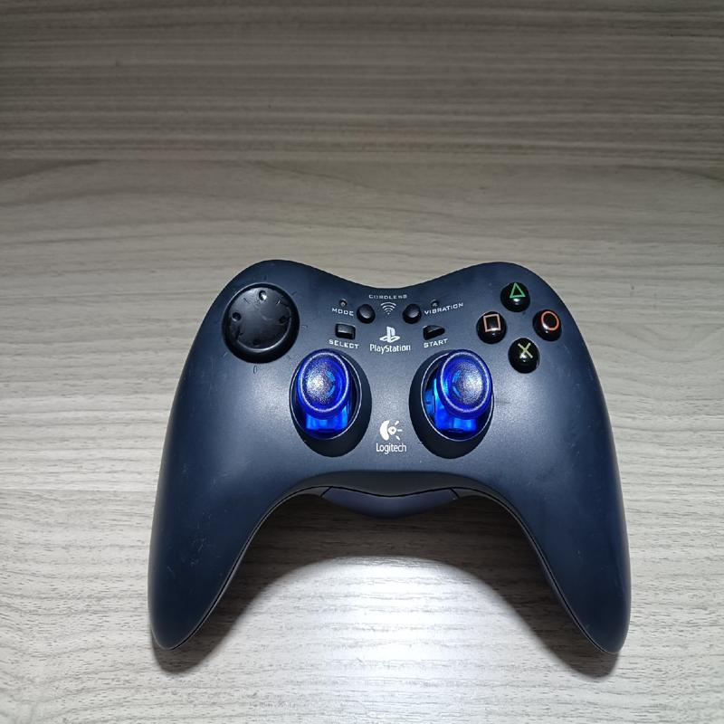 罗技无线手柄 LPGC-30000 支持ps1、 维修/咨询