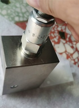 减压阀PRV12-10-S-0-30，全新阀组一个，看上 备件/咨询