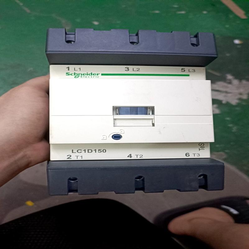 原装施耐德接触器LC1D150  LC1D1 备件/咨询