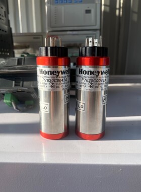 Honeywell霍尼韦尔P7620C0042A两个成色如图 备件/咨询