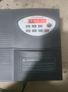 威纶通变频器 AR200L-00555.5KW 备件/咨询