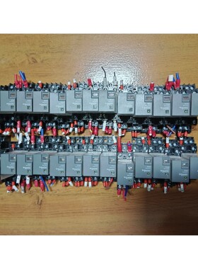 施耐德继电器RXM2LB2BD24VDC5A8脚 备件/咨询