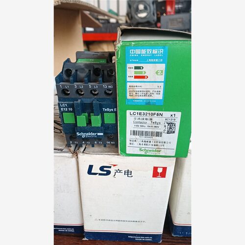 施耐德LC1E3210F5N 电压110V 备件/咨询