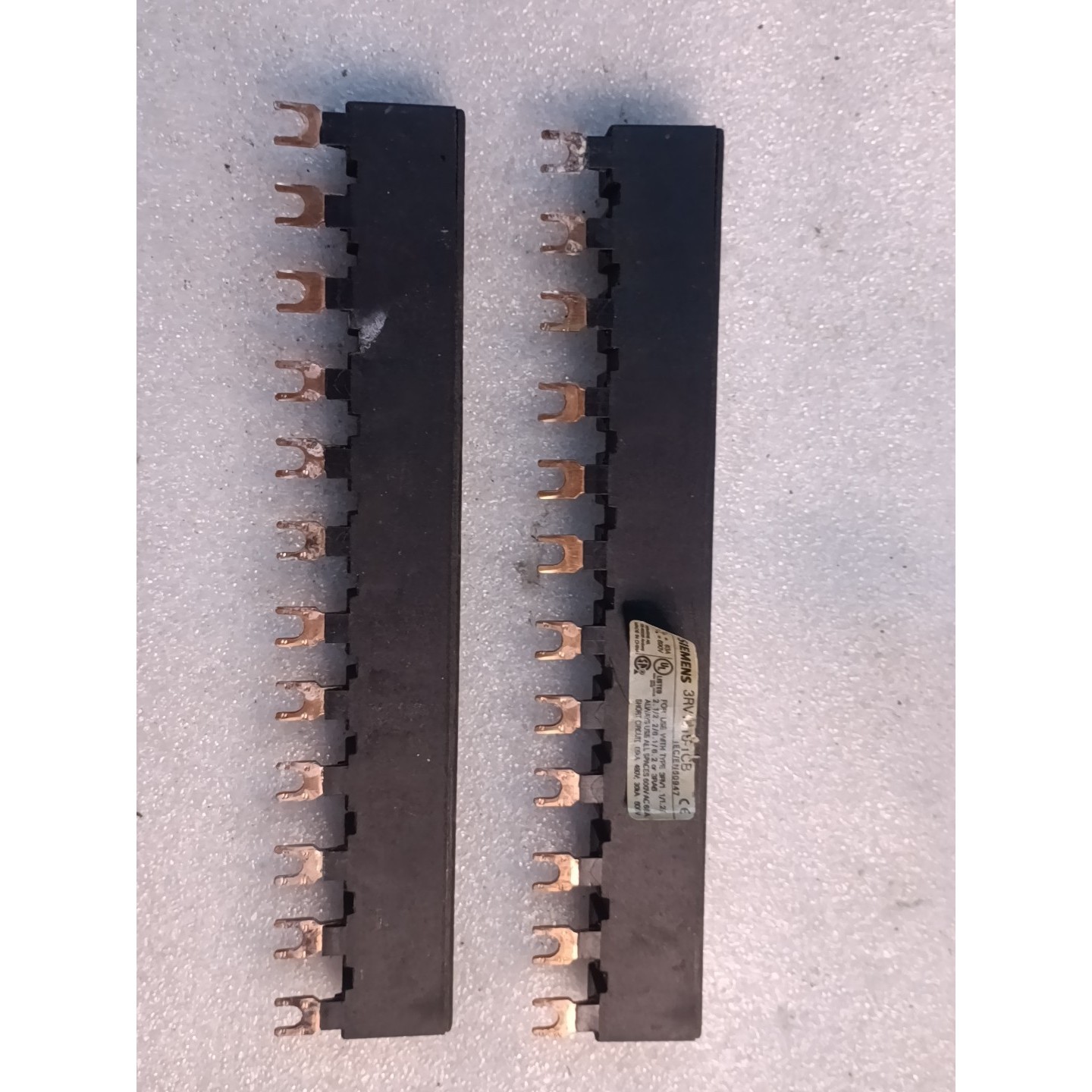 电动机断路器汇流排3RV1915-1CB  实物拍摄 备件/咨询