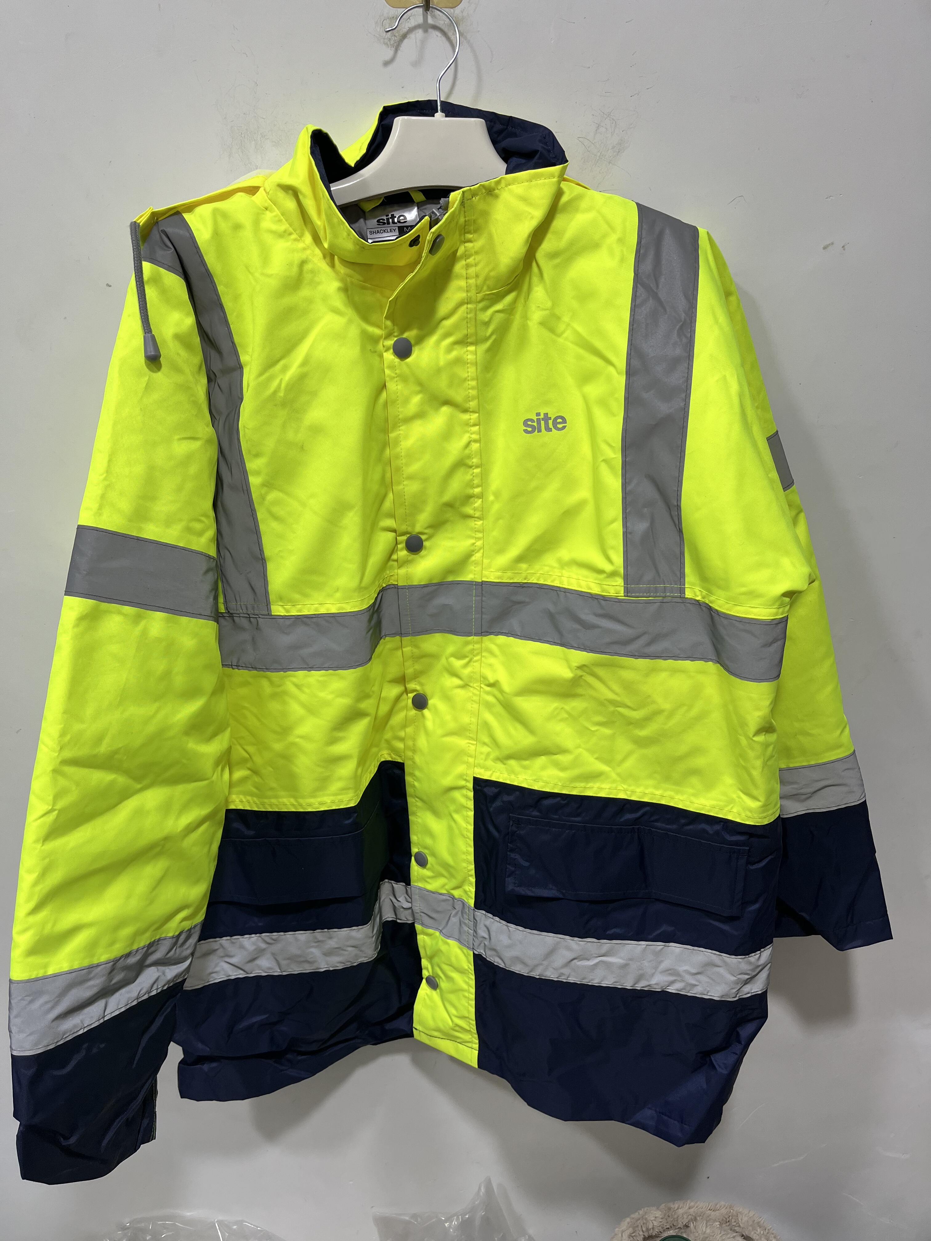 微瑕清货秋冬款加肥加大码男装防水反光条工作服安保安全棉衣外套