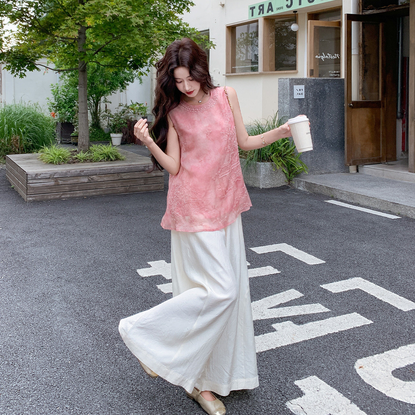 甜美国风禅意风套装女2026夏天新款气质提花圆领背心阔腿裤两件套
