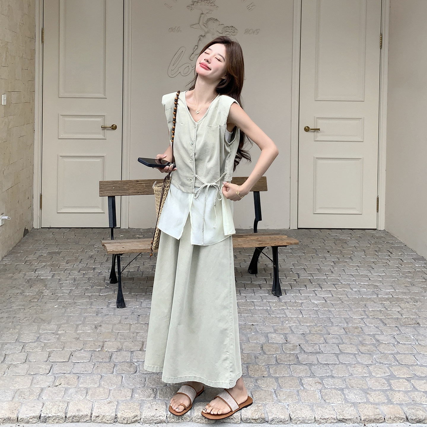韩版时尚休闲通勤风穿搭女2026新款拼接收腰马甲阔腿裤两件套夏日