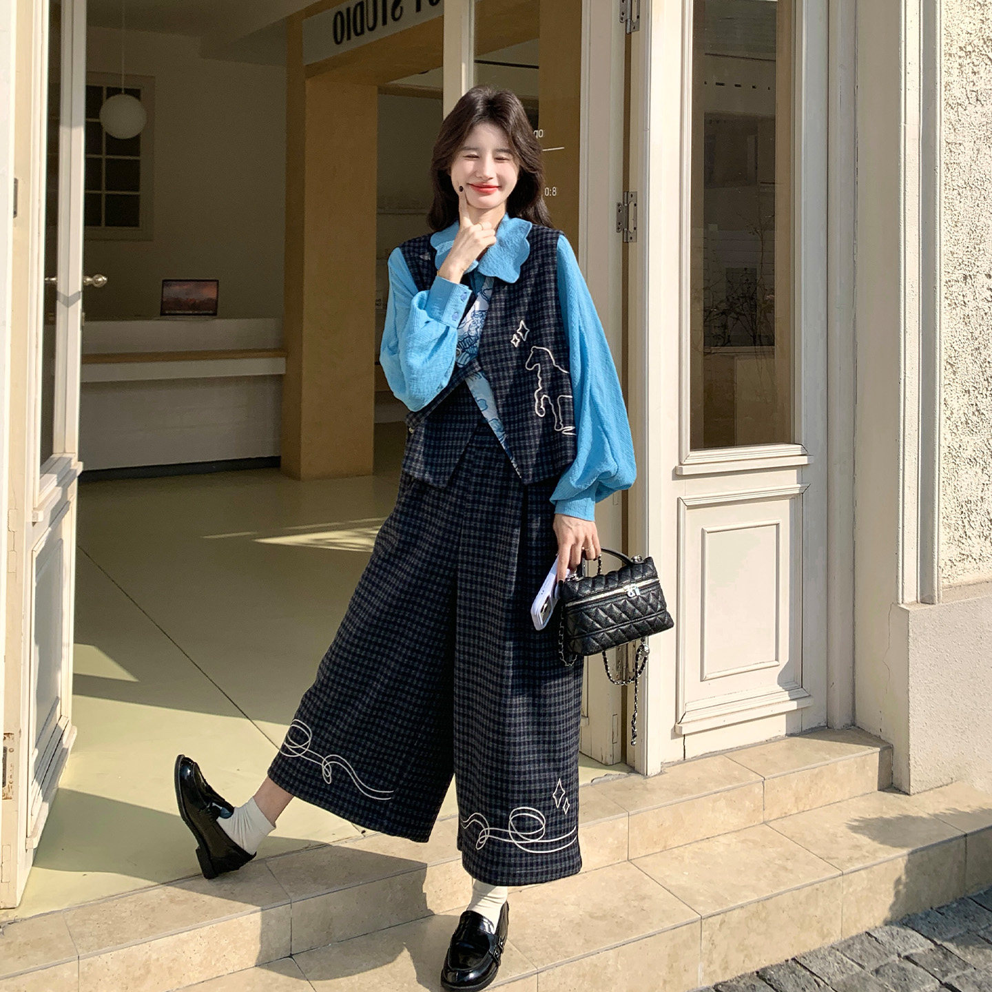 灰色复古格纹学院风马甲套装女2026春天新款花边衬衫半身裙三件套