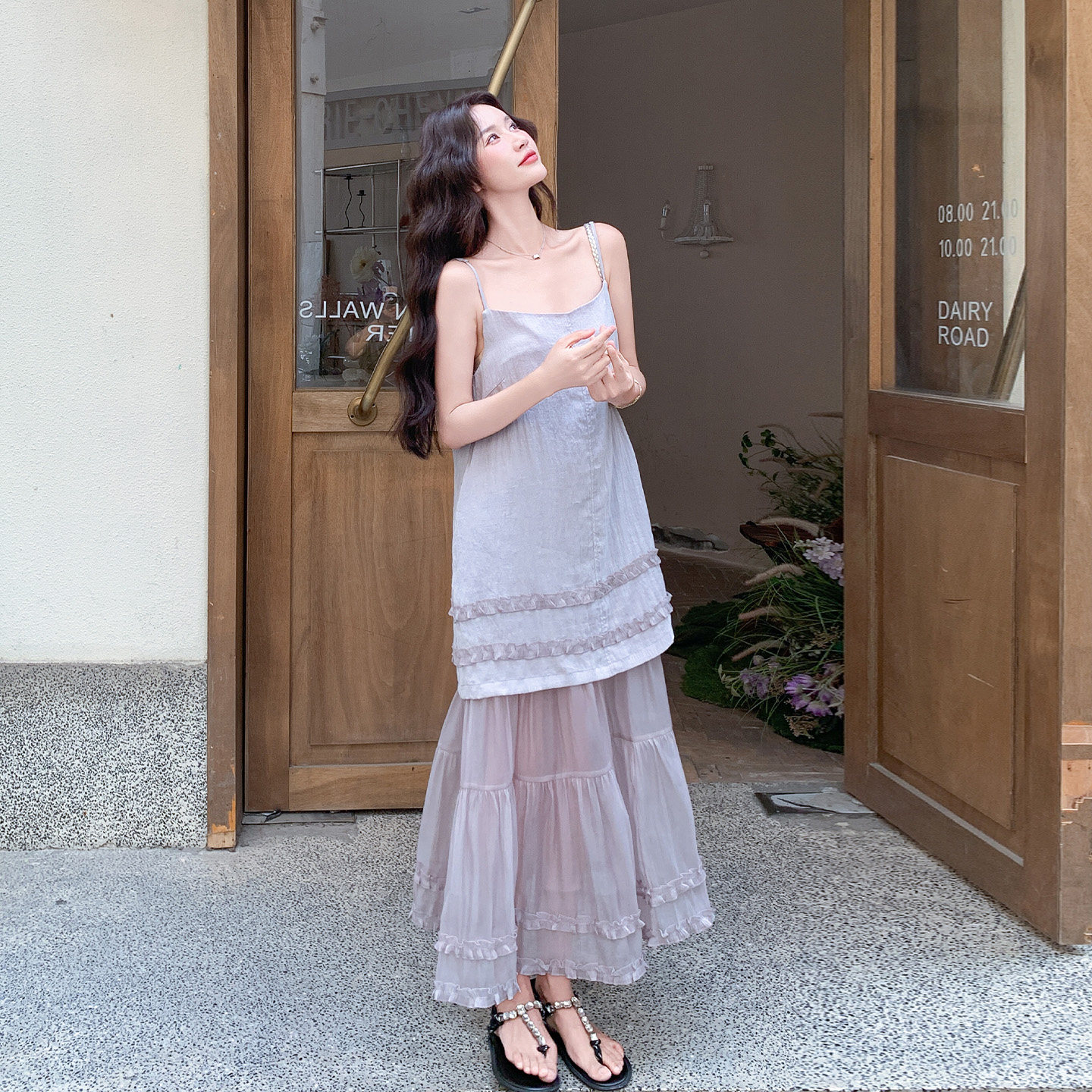 超仙网纱拼接木耳边连衣裙女