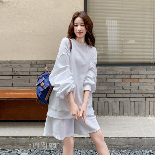 春秋女卫衣短裤两件套显瘦减龄