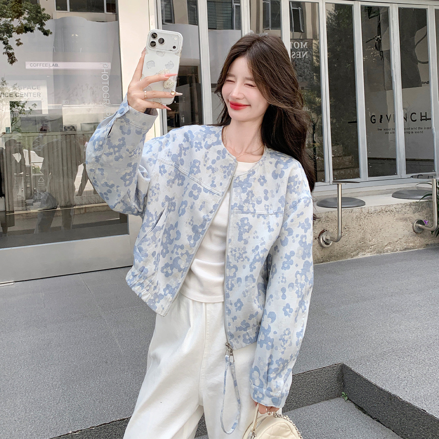 初春蓝色小花印花拉链短外套女