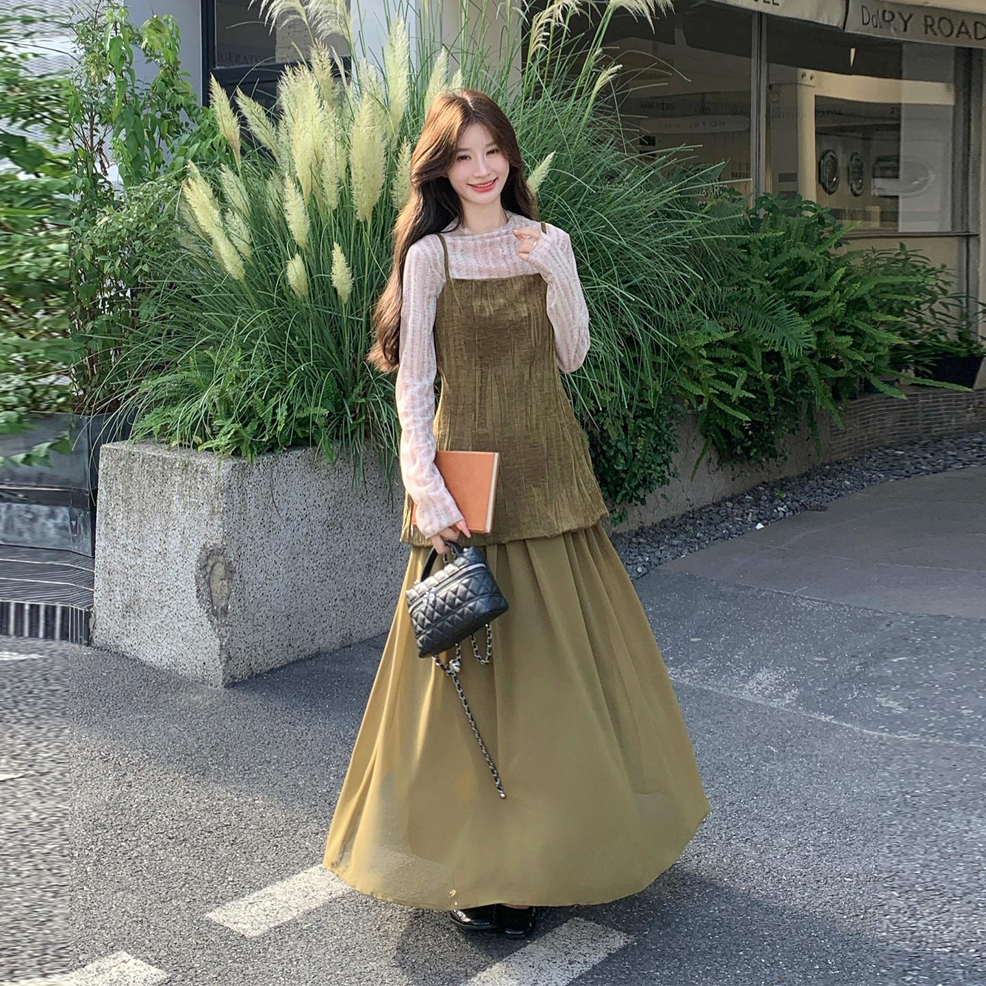 森系松弛感复古三件套女秋日吊带背带薄透内搭半身裙套装2026新款