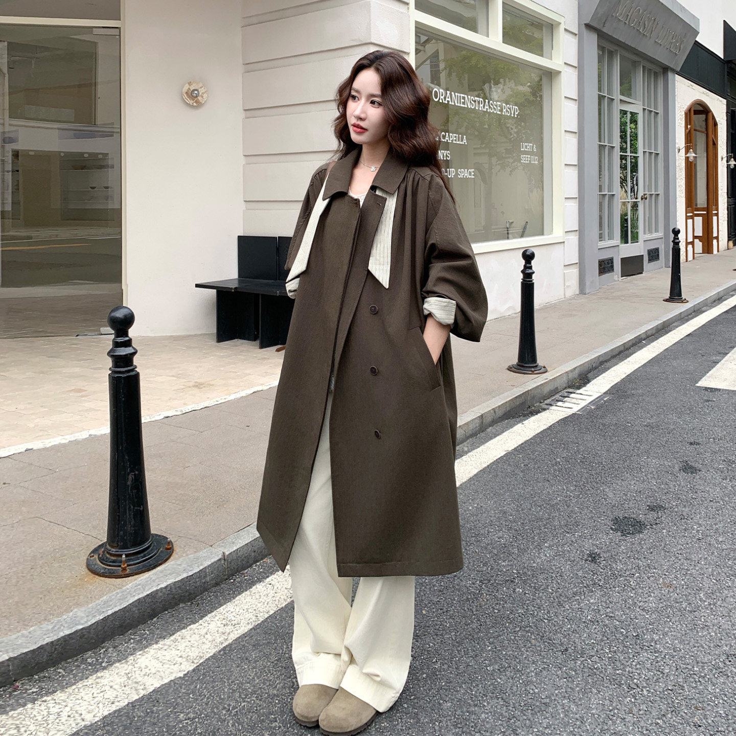 秋季大翻领长款显瘦通勤女风衣