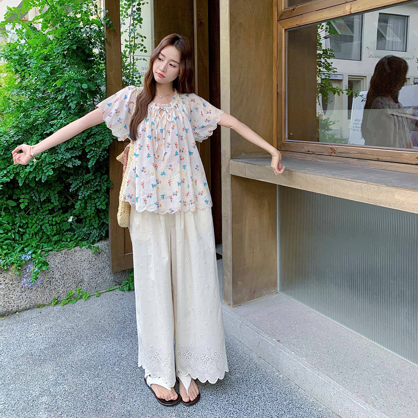 森系松弛感甜美减龄套装女2026夏季新款清新碎花上衣阔腿裤两件套