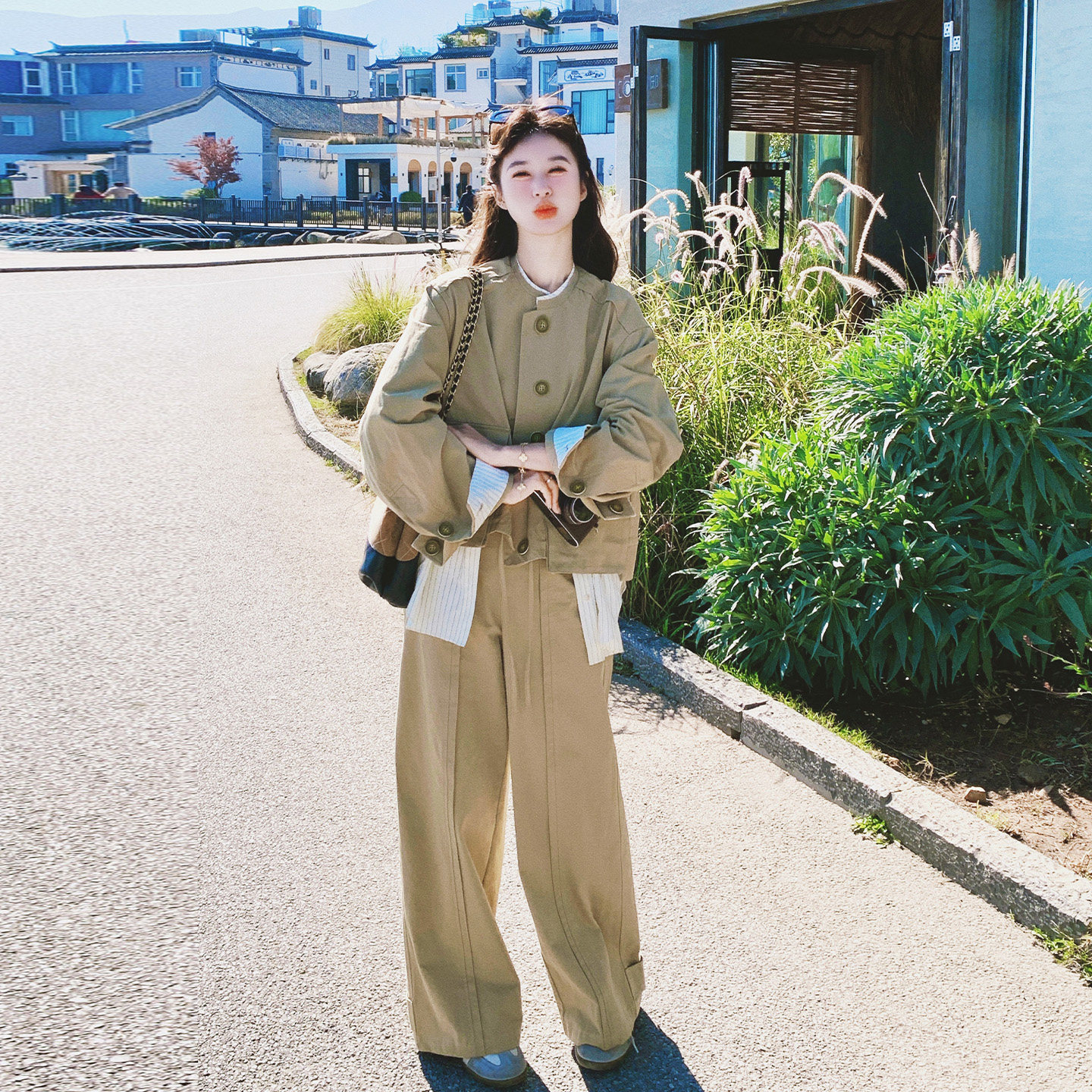 秋季女装卡其宽松外套长裤两件套