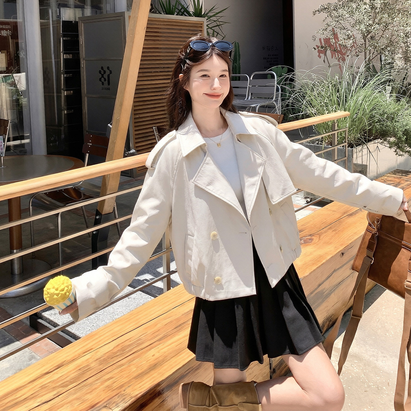 米白色早春超火小个子时尚外套女2026新款韩版百搭通勤高级感上衣