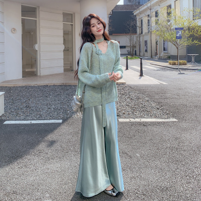 春季薄荷绿V领针织半身裙两件套