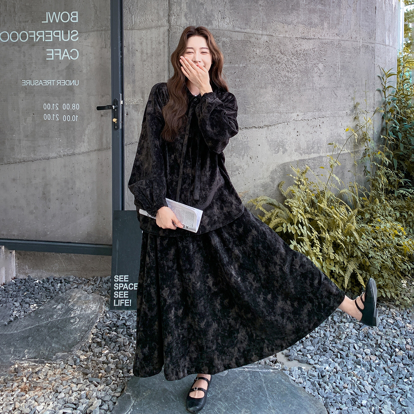 新中式国风穿搭超火印花套装女2026春新款蝴蝶结上衣半身裙两件套