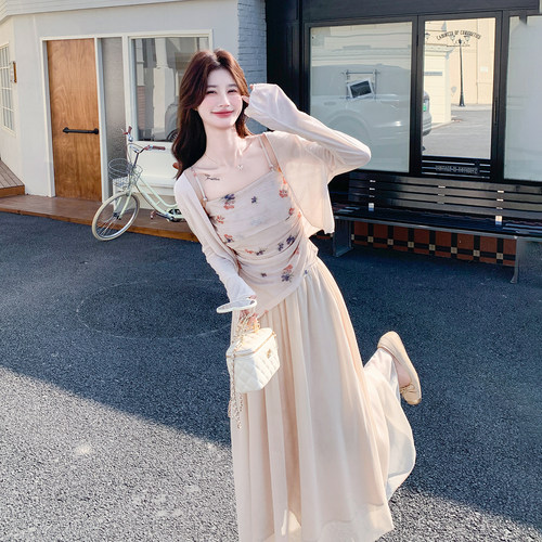 新中式绝美氛围感气质套装2026夏季新款开衫印花吊带半身裙三件套