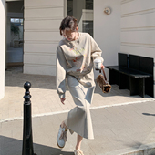 韩系慵懒风字母印花卫衣套装 宽松休闲半身裙两件套 裙女2026春新款