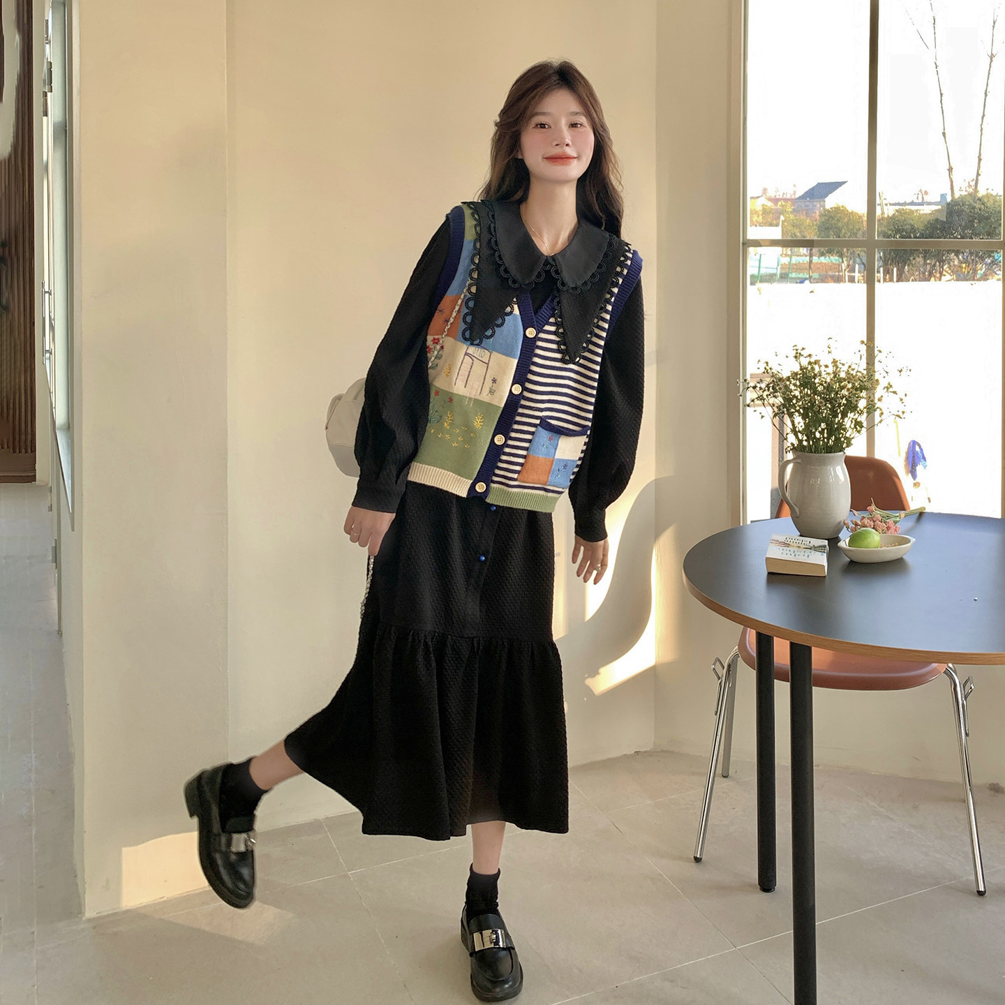 文艺风娃娃领长袖连衣裙套装女2026春季设计感针织马甲长裙两件套