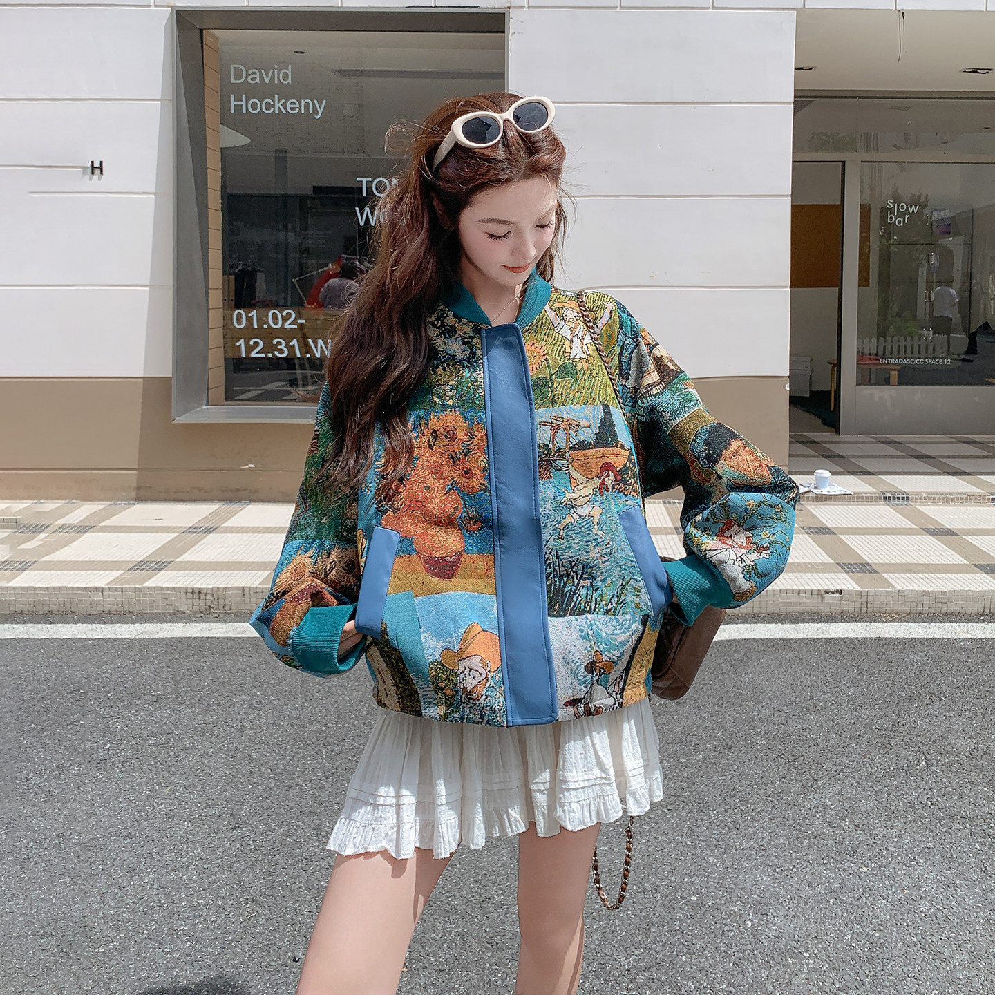 蓝色艺术系穿搭油画风印花棒球服女2026秋新款设计感休闲时尚外套